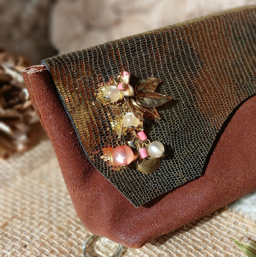 Pochette Isis